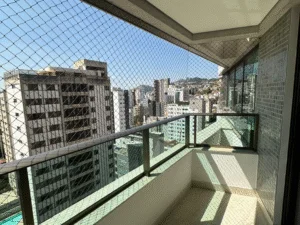 rede de proteção instalada em varanda de apartamento